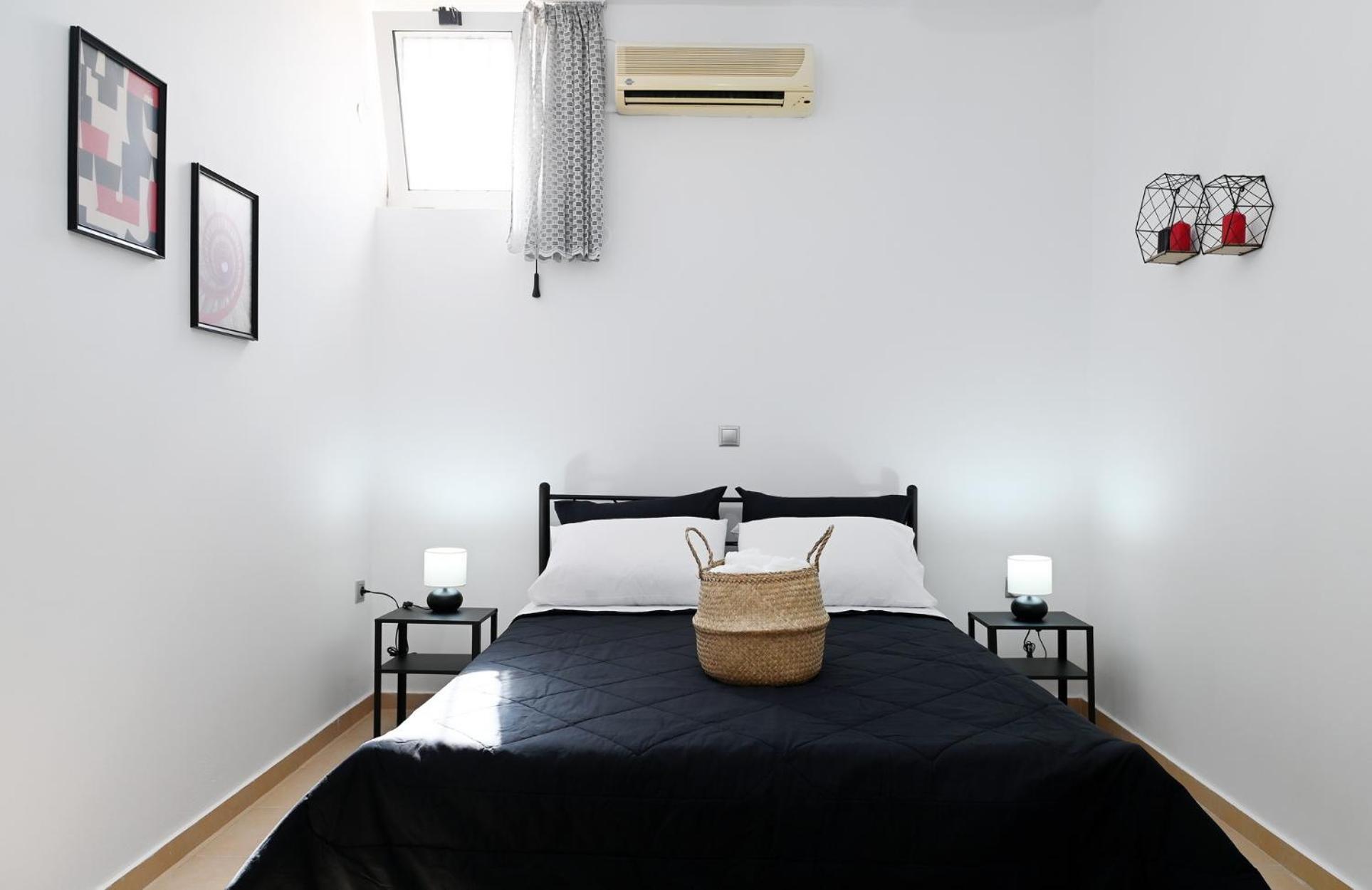 Oasis Lower Ground Floor Apartment อาร์กอส ภายนอก รูปภาพ